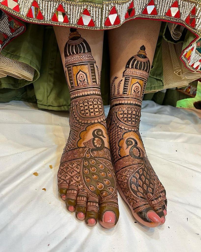 Karwa Chauth Mehandi Celebration — portfolio 9