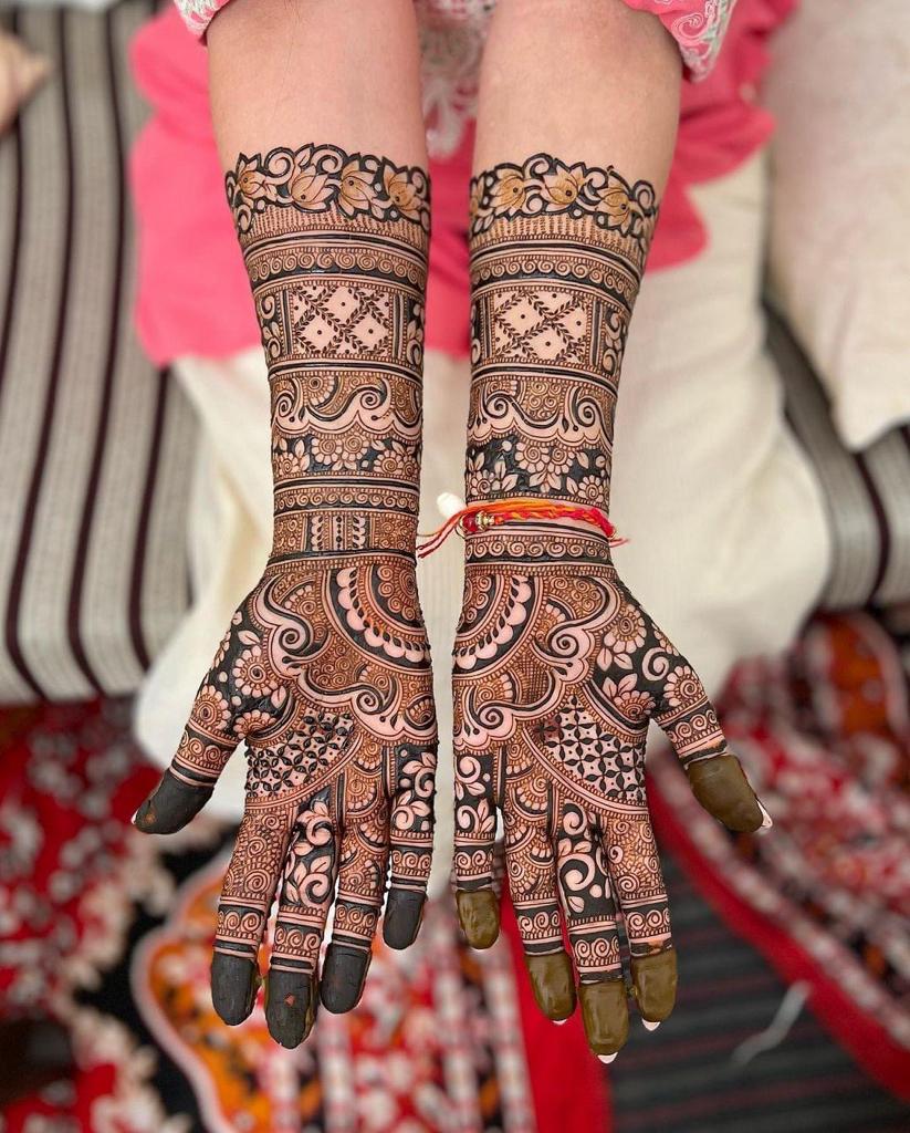 Karwa Chauth Mehandi Celebration — portfolio 10